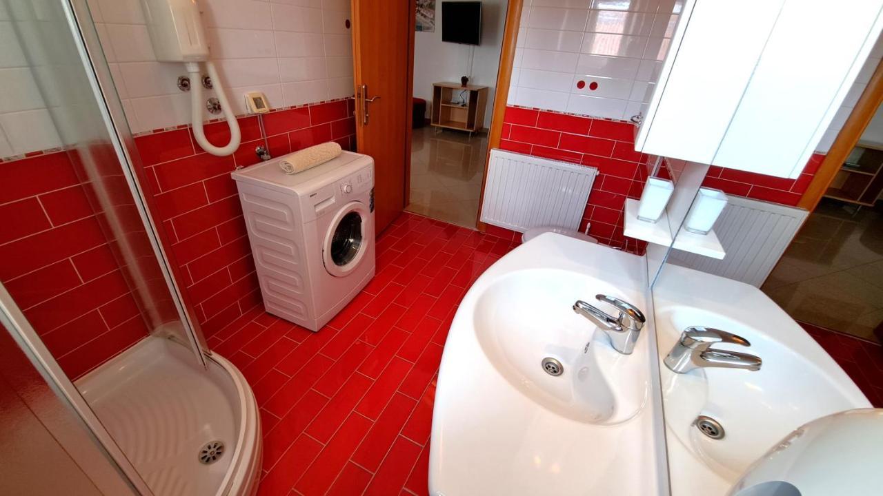 Kay Apartment